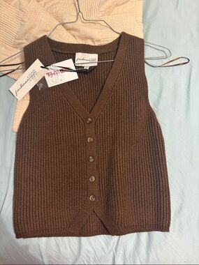 feathers1998 Brown Ribbed Button-Front Knit Tank